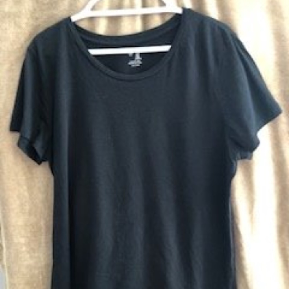 GAP Vintage Wash Crewneck T-Shirt